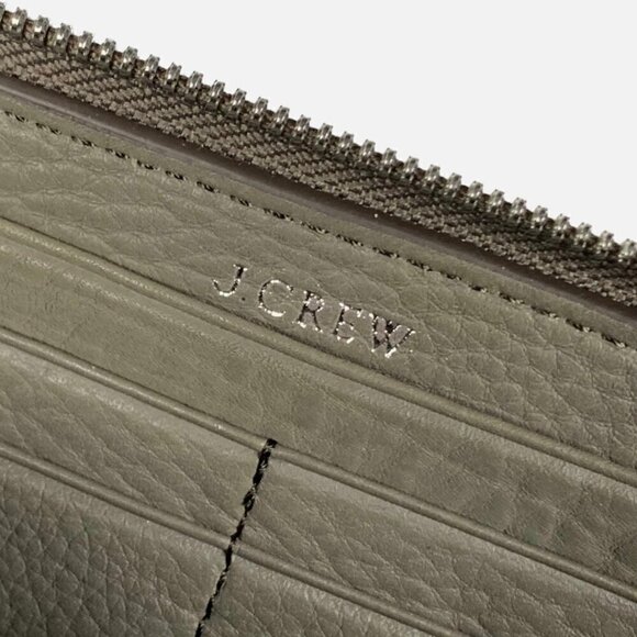 New J.Crew Continental Zip Around Wallet Grey Leather Studded Large 8 Card Slots - Picture 5 of 10